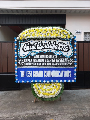 Papan Bunga Duka di Kebon Kosong